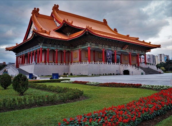 Chaing Kai-shek memorial hall